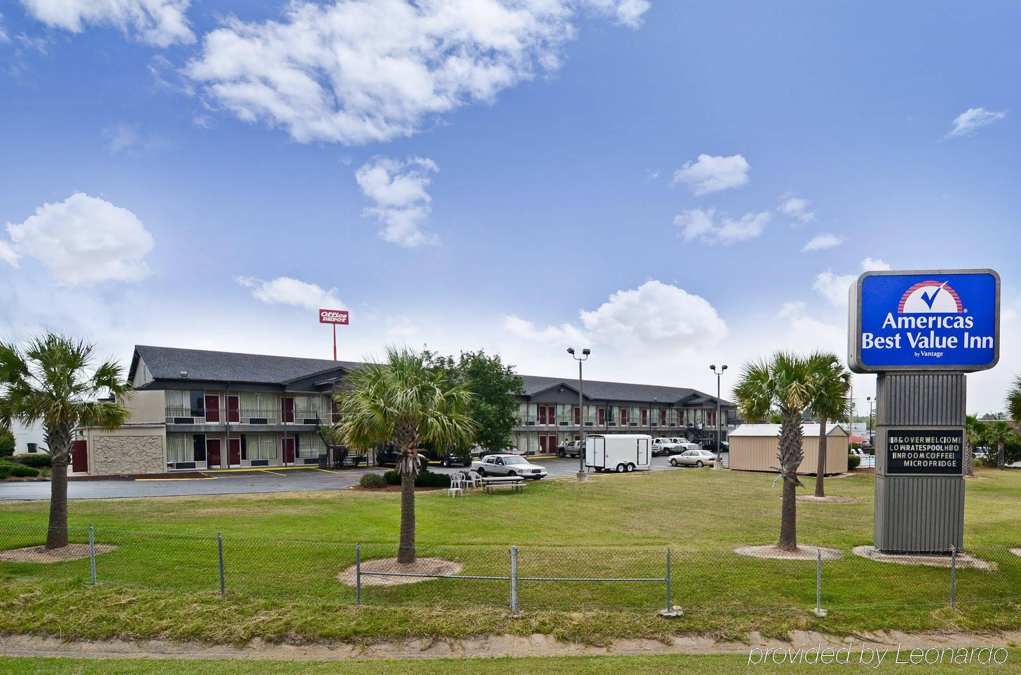 Americas Best Value Inn West Monroe Exterior photo