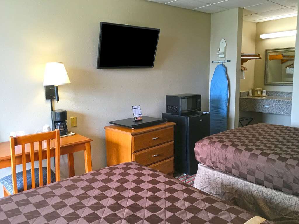 Americas Best Value Inn West Monroe Room photo