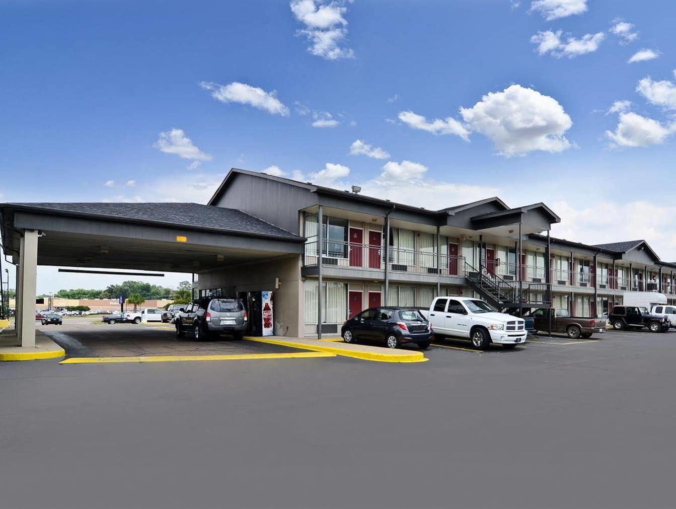 Americas Best Value Inn West Monroe Exterior photo